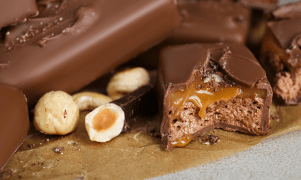 Discover the Top 18 Best Candy Bars with Nuts