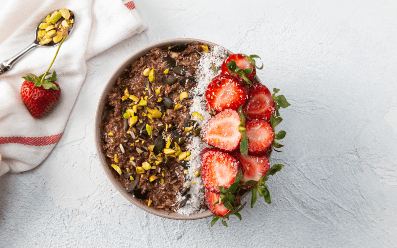 Pistachio Oatmeal with Fresh Fruits Recipe by Candy Retailer - Candy Retailer Pistachio Oatmeal with Fresh Fruits Recipe by Candy Retailer